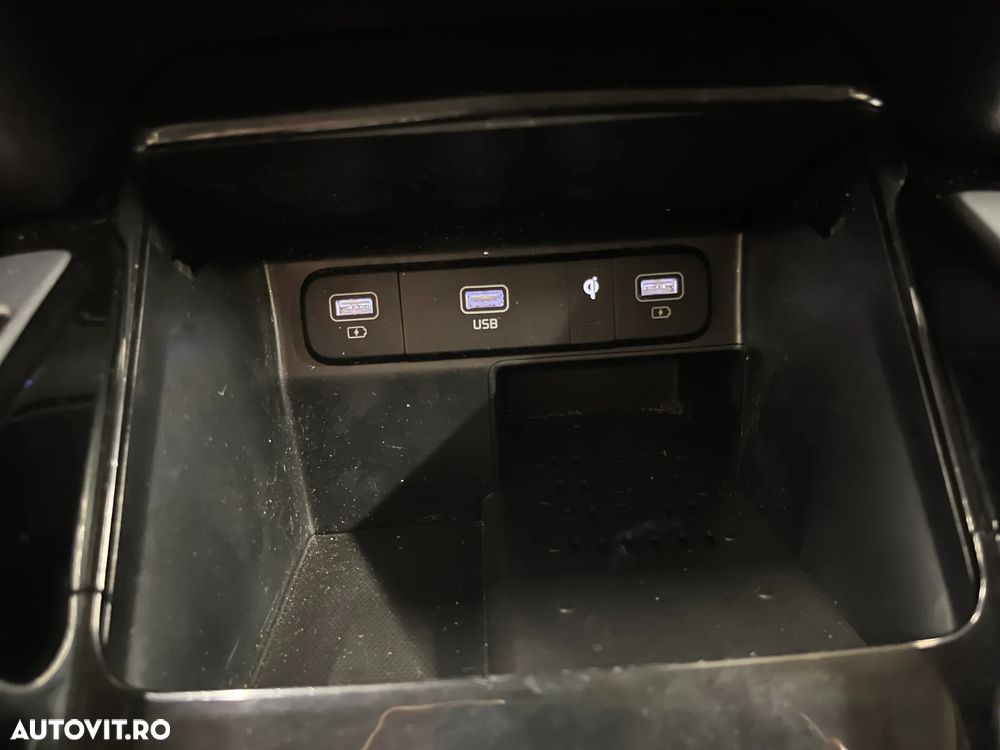 Kia Sorento 1.6 T-GDI PHEV AWD Aut. Platinum - 36