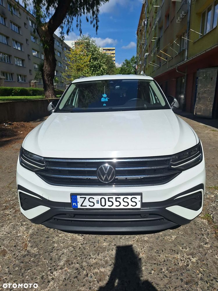 Volkswagen Tiguan - 2