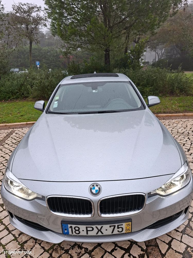 BMW 320 d Auto Line Sport - 15