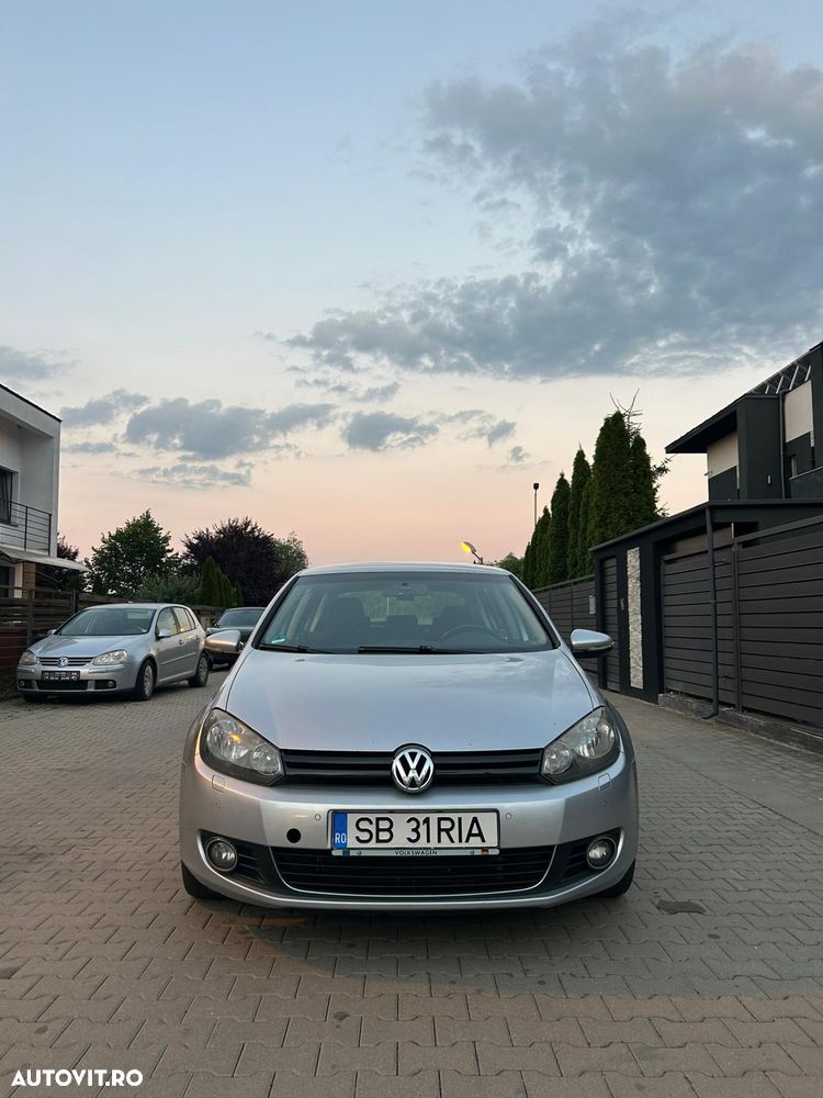 Volkswagen Golf 2.0 TDI Comfortline 4Motion - 2