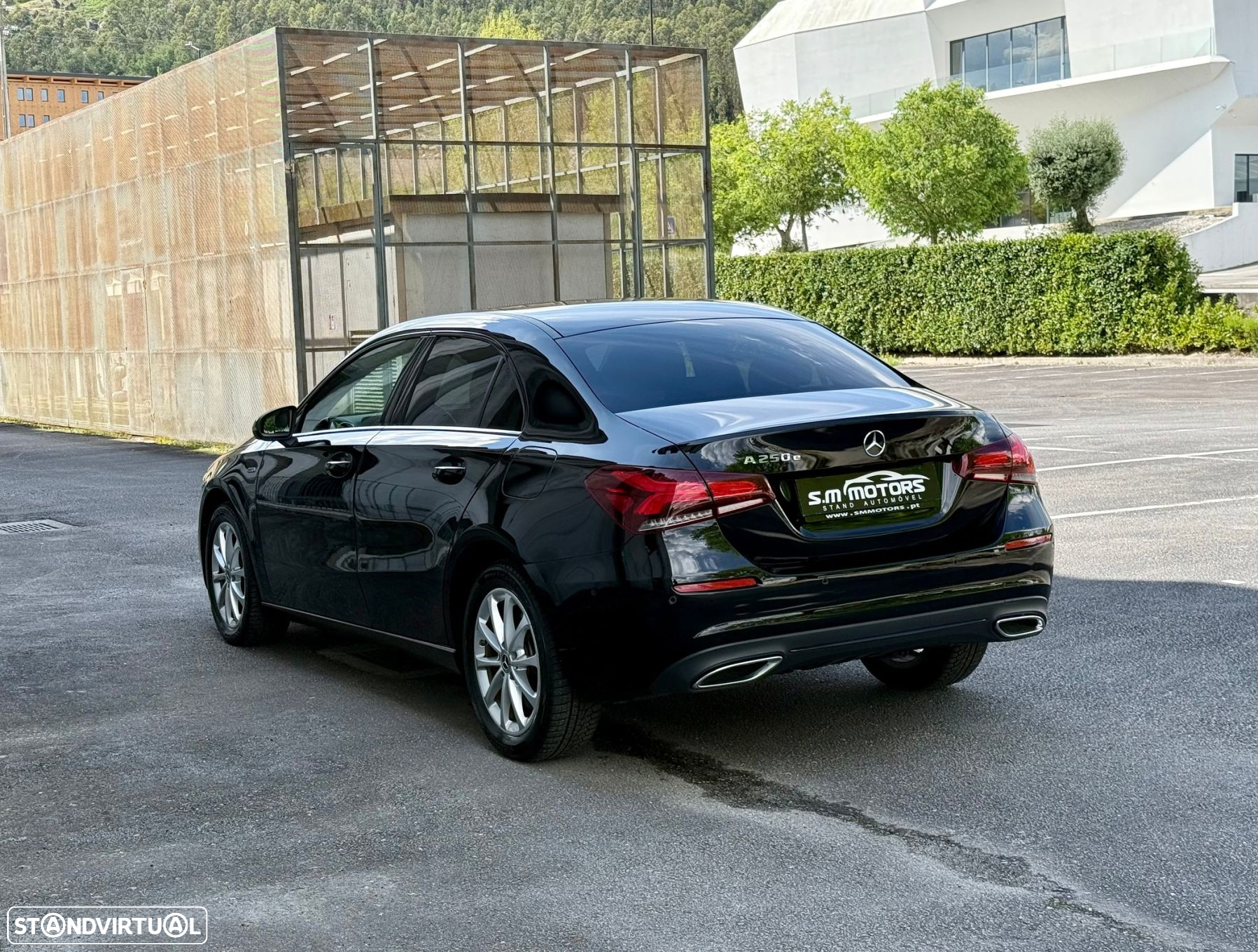 Mercedes-Benz A 250 Limousine e Progressive - 2