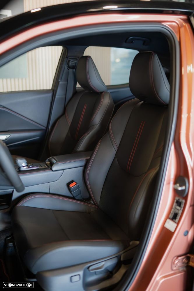 Lexus LBX Emotion - 4