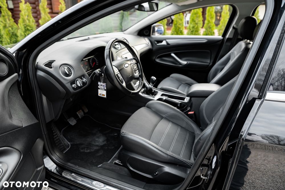 Ford Mondeo 2.0 TDCi Titanium S - 17