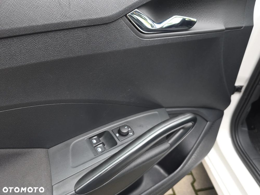 Skoda Fabia 1.0 Ambition - 12