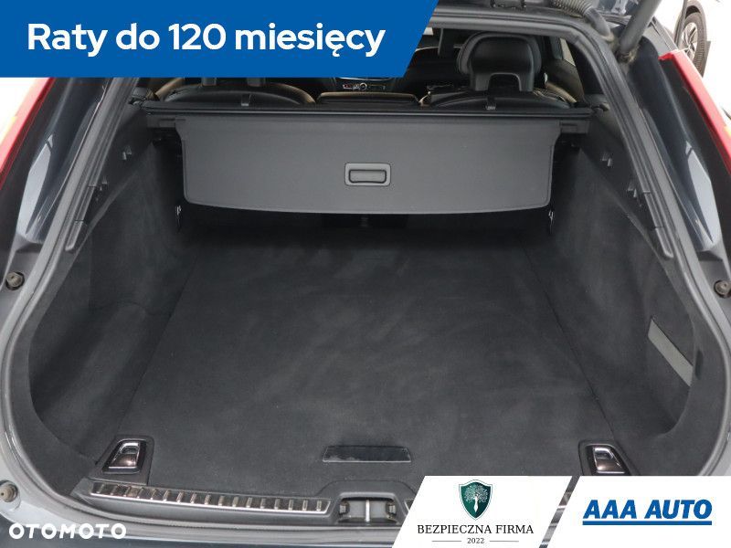 Volvo V90 - 16