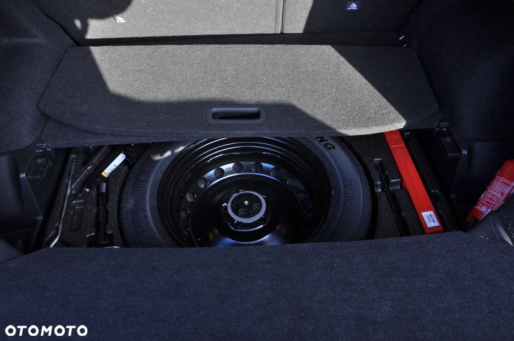 Nissan Qashqai 1.3 DIG-T MHEV Xtronic N-Connecta - 13