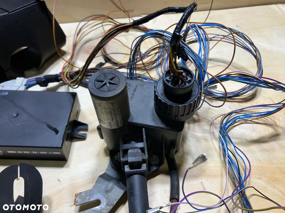 KOMPLETNY TEMPOMAT BMW E36 M52 2.0 2.5 2.8 DO DOPOSAŻENIA DOŁOŻENIA SILNICZEK MODUŁ WIĄZKA MANETKA TEMPOMATU CZUJNIK 8352766 8360043 ZESTAW PO PIN RARYTAS - 6