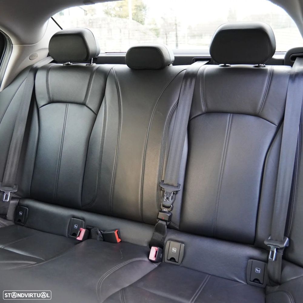 Alfa Romeo Giulia 2.2 D - 20