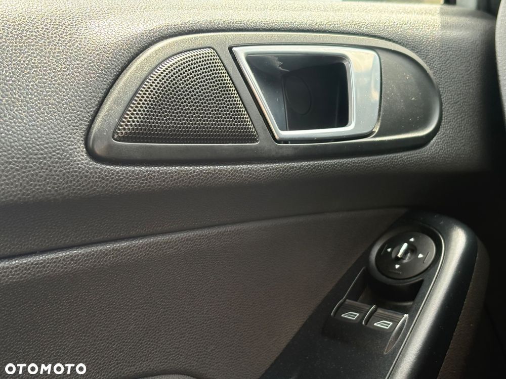 Ford Fiesta 1.0 Start-Stop SYNC Edition - 19