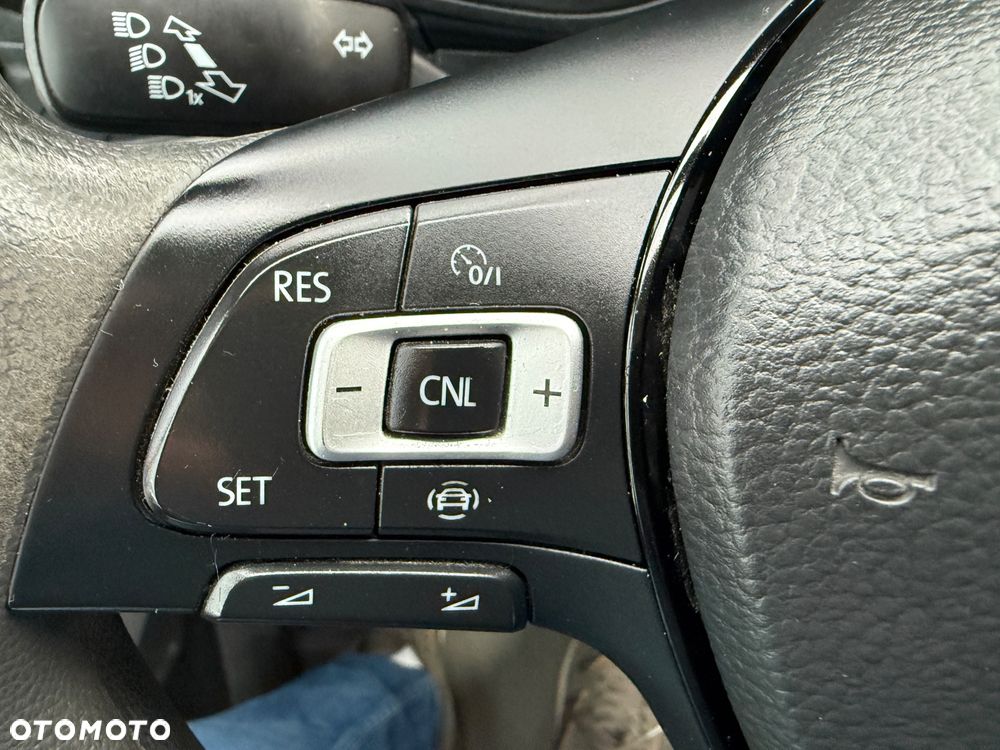 Volkswagen CRAFTER 177KM/ Średni/Navi/Klima/Webasto/Masaż/Serwis Niemcy - 17