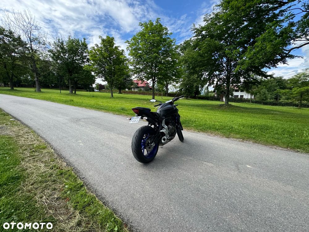 Yamaha MT - 8