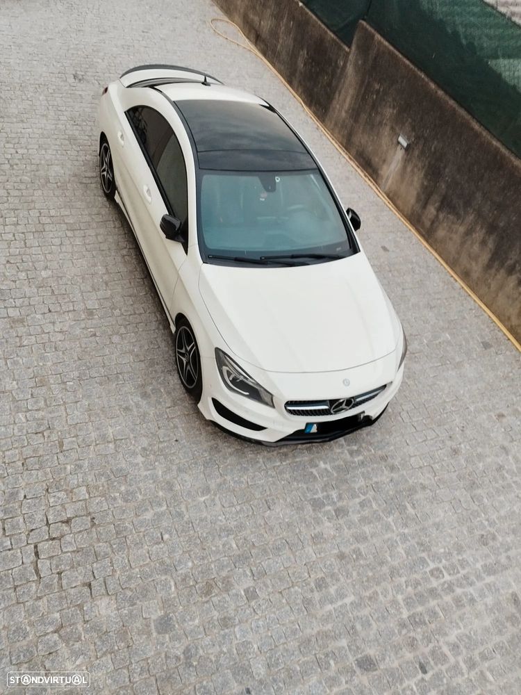 Mercedes-Benz CLA 220 CDI 7G-DCT AMG Line - 5