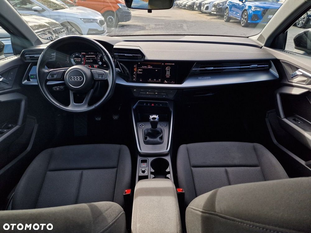 Audi A3 Sportback - 16
