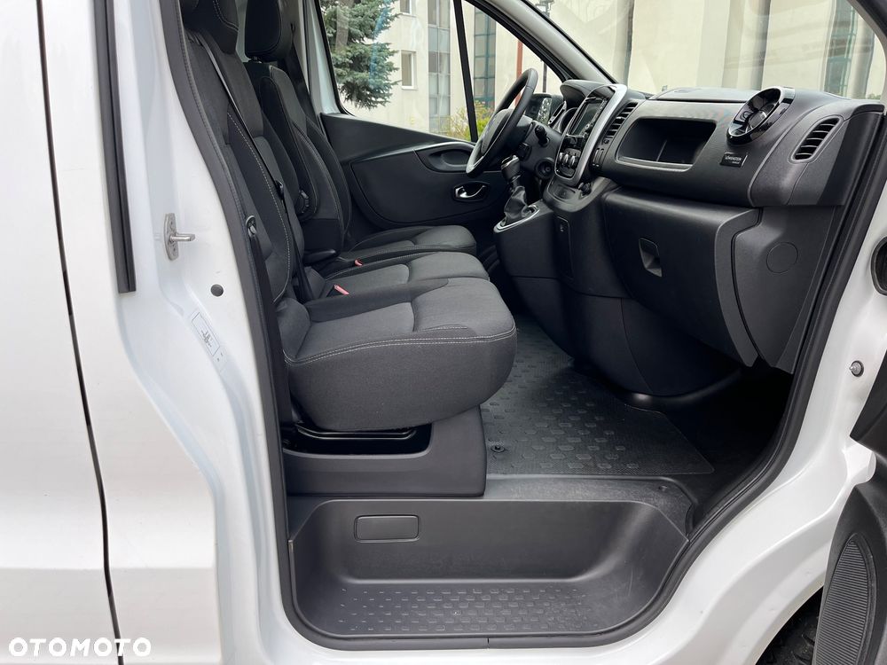 Renault Trafic - 9