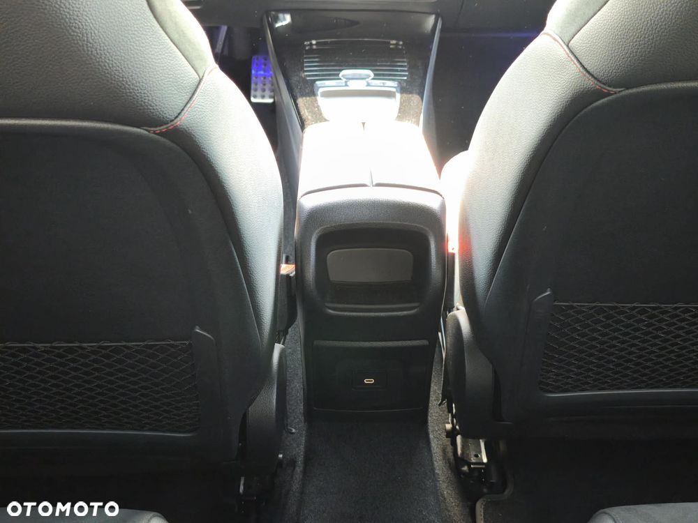Mercedes-Benz CLA 200 d 8G-DCT AMG Line - 38