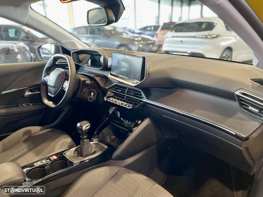 Peugeot 208 1.2 PureTech Allure Pack - 26