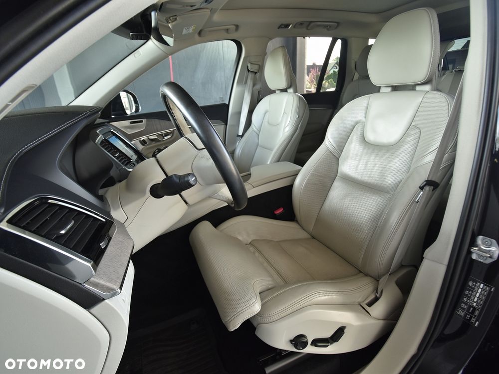 Volvo XC 90 B5 D AWD Inscription 7os - 19