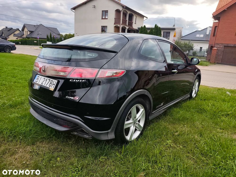 Honda Civic 1.8 TypeS - 18