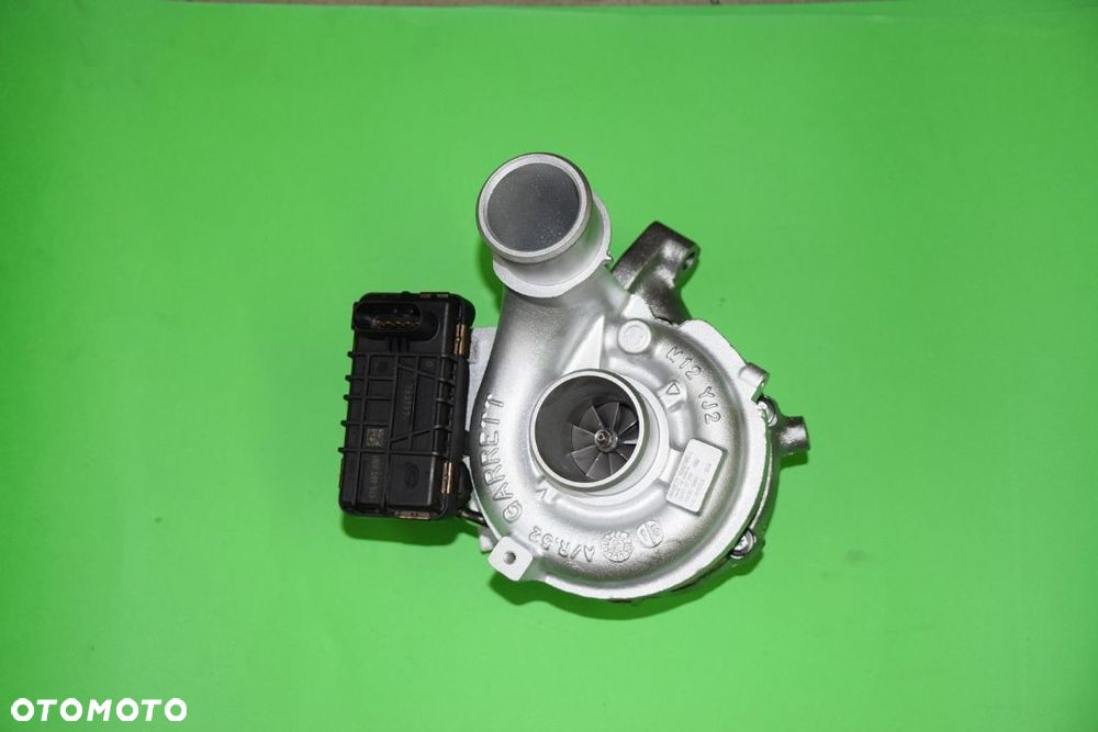 Turbosprężarka Hyundai Santa Fe 2.2 CRDi 197 km  Turbina - 2