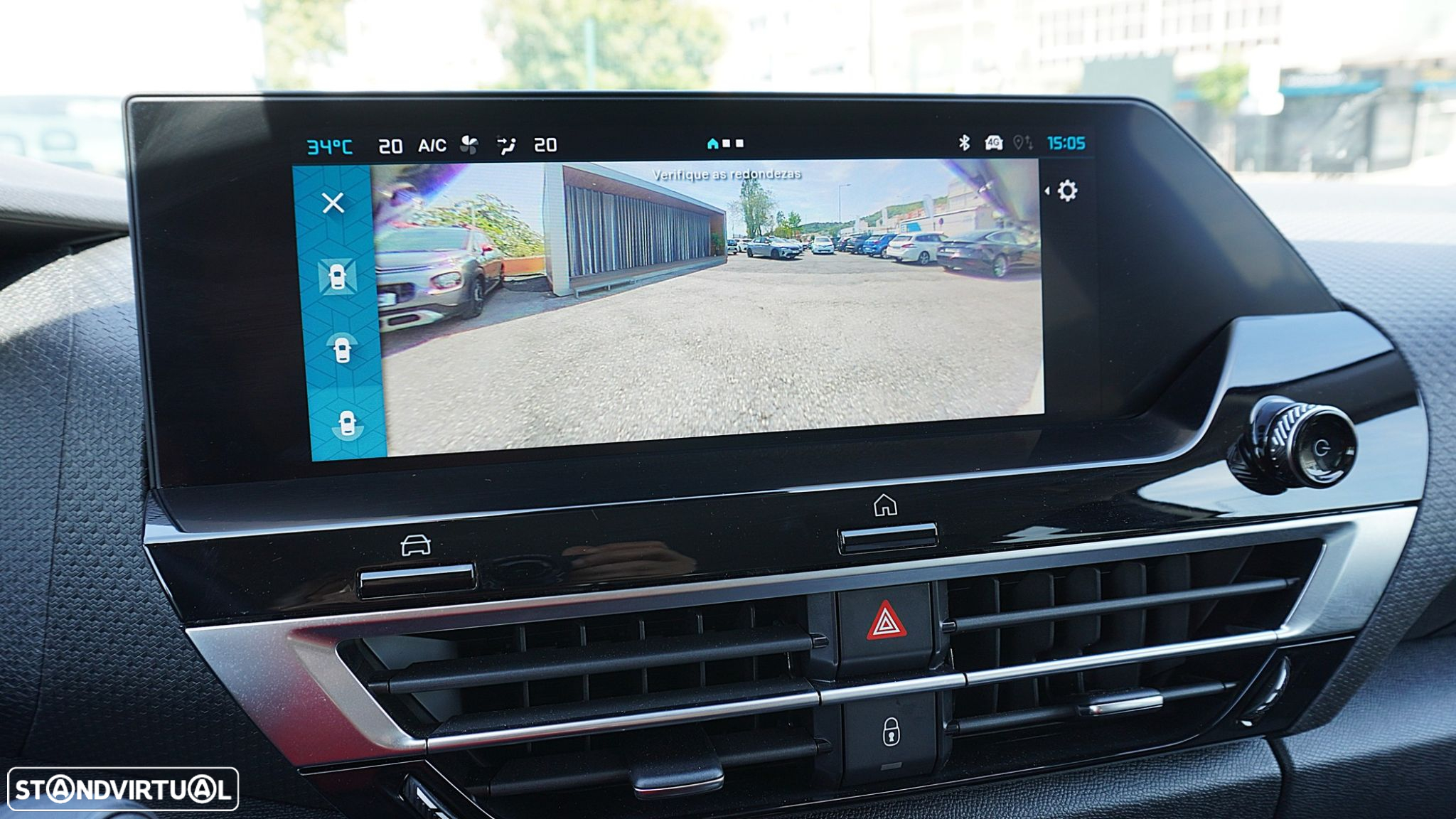 Citroën C4 1.2 PureTech Shine EAT8 - 32