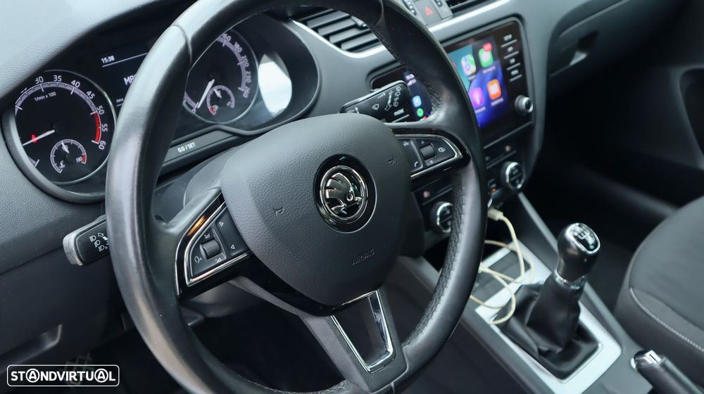 Skoda Octavia Break 1.6 TDi Ambition - 17