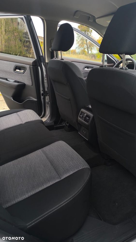 Nissan X-Trail - 10