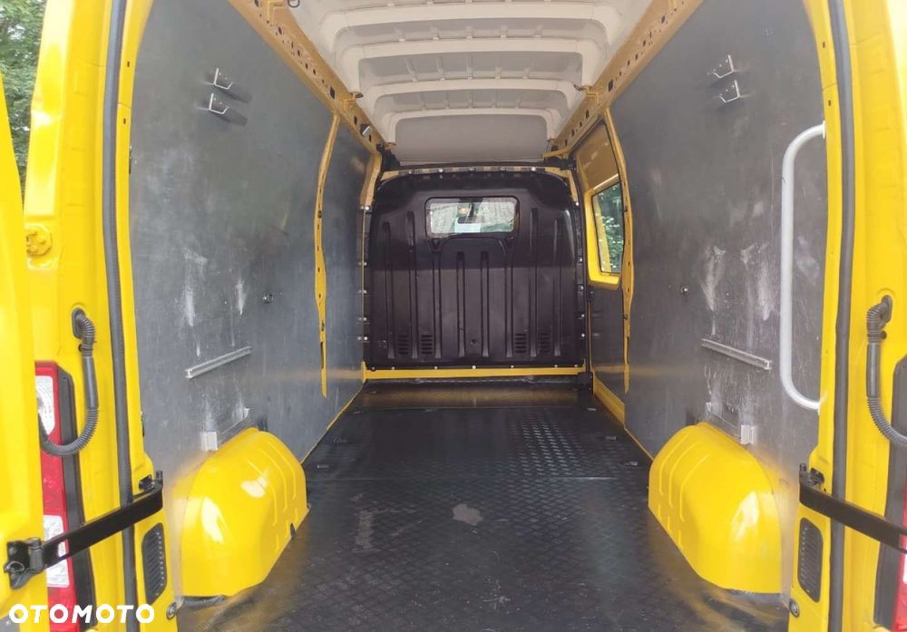 Renault Master - 30