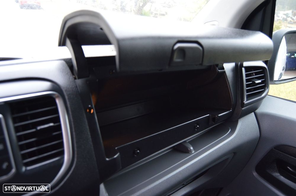 Peugeot Expert Outro - 32