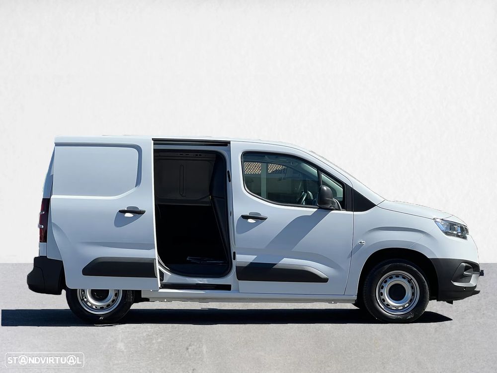 Toyota Proace City - 10