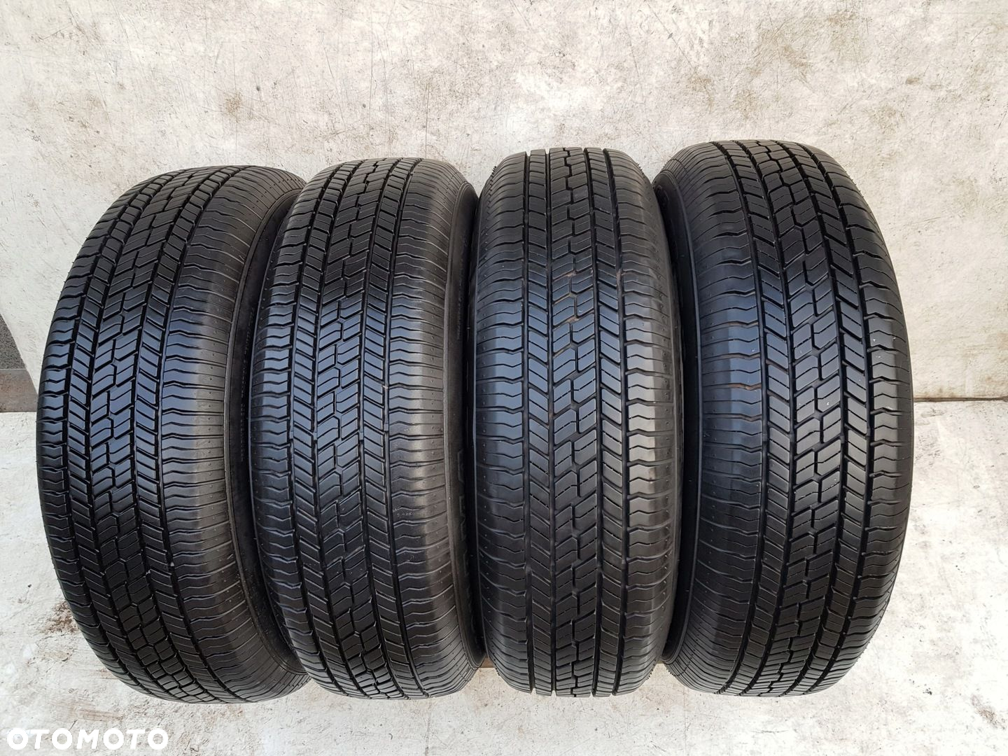 Yokohama GEOLANDAR G033 215/70 R16 100 H SUV - 3