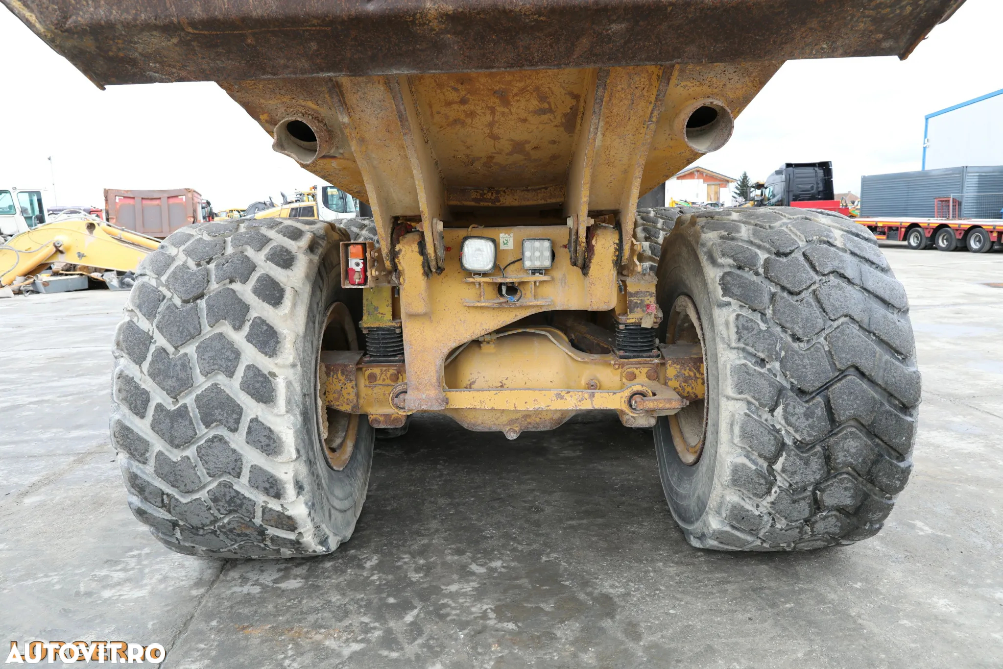 Cat 730 - 5