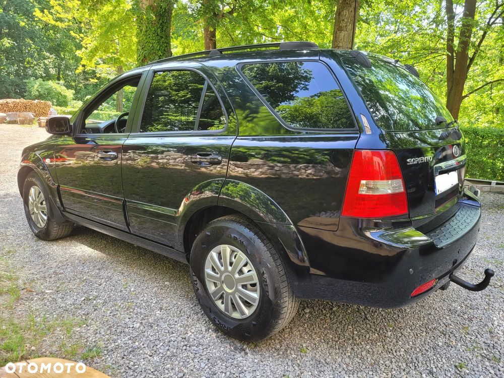 Kia Sorento 2.5 CRDi VGT DPF LX - 3
