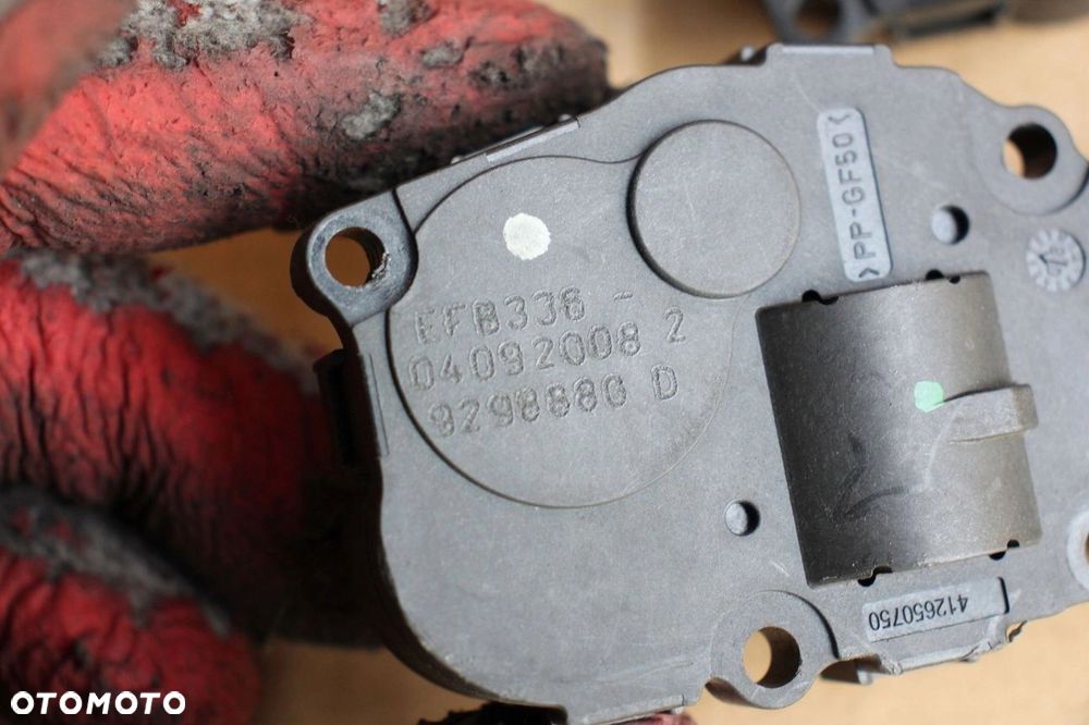 Silniczek nagrzewnicy Mercedes BMW EFB336 - 3