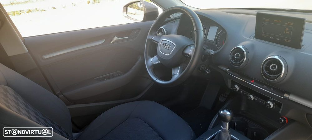 Audi A3 Sportback - 6