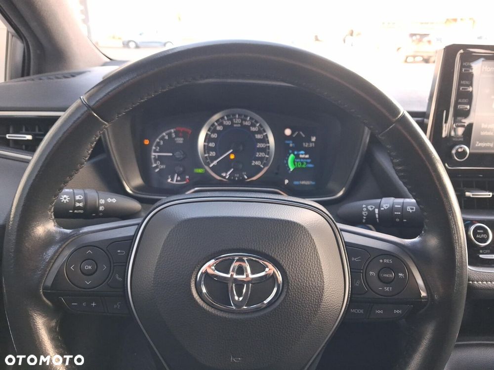 Toyota Corolla 1.8 Hybrid Comfort - 18