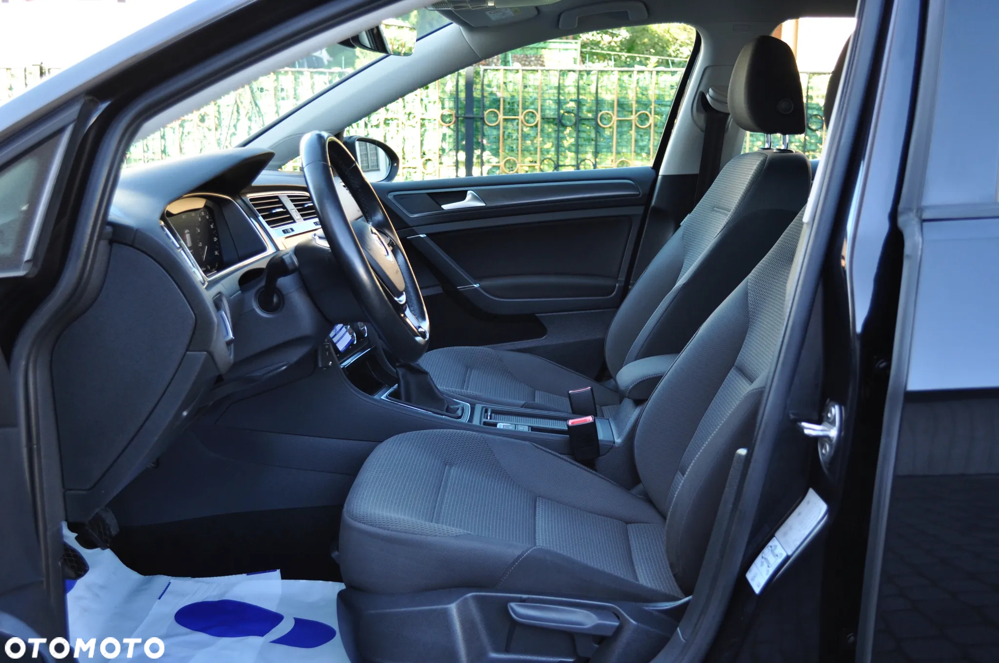 Volkswagen Golf 1.4 TSI BlueMotion Technology Comfortline - 9