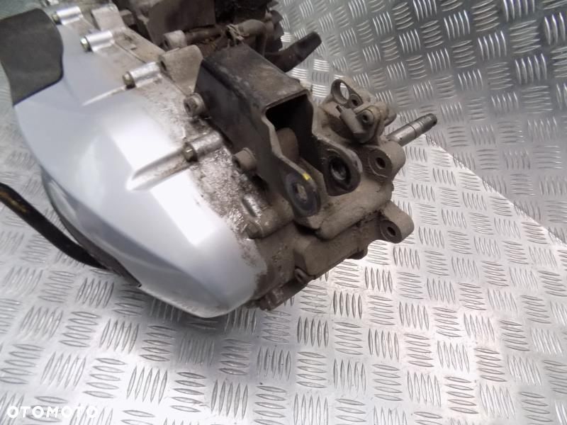 PIAGGIO MEDLEY 125 SILNIK SPRAWNY GWARANCJA 2017R - 8