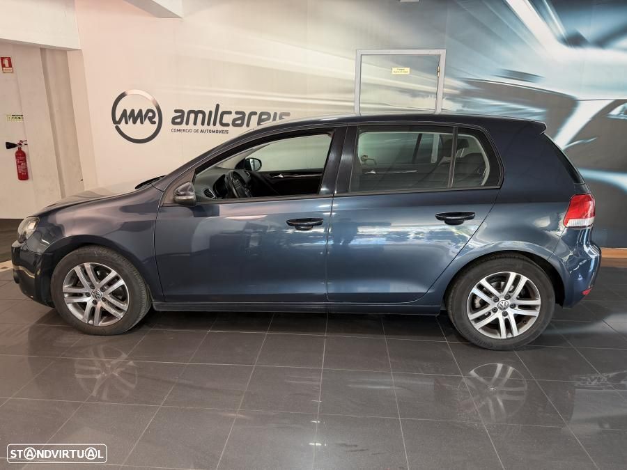 VW Golf 2.0 TDi Confortline - 5