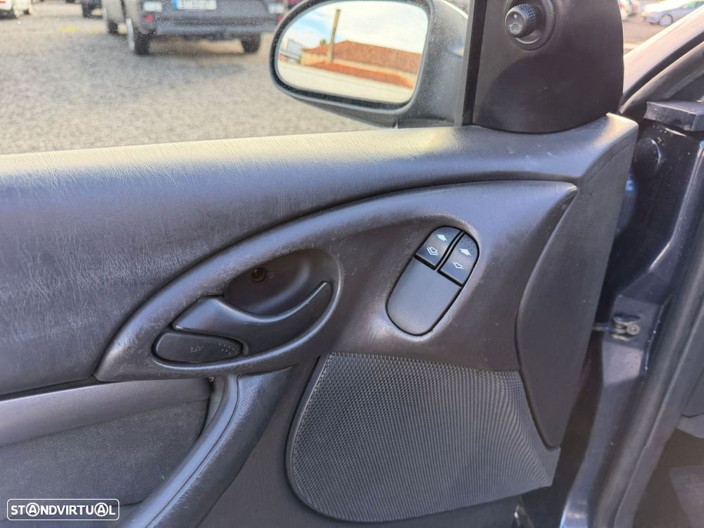 Ford Focus Van 1.8 TDdi - 21