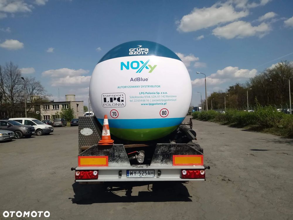 Stokota OPL38 cysterna AdBlue neutralna 1 komora / 1 właz górny 33000l - 2