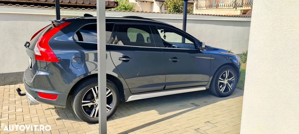 Volvo XC 60 D5 AWD Rdesign - 8