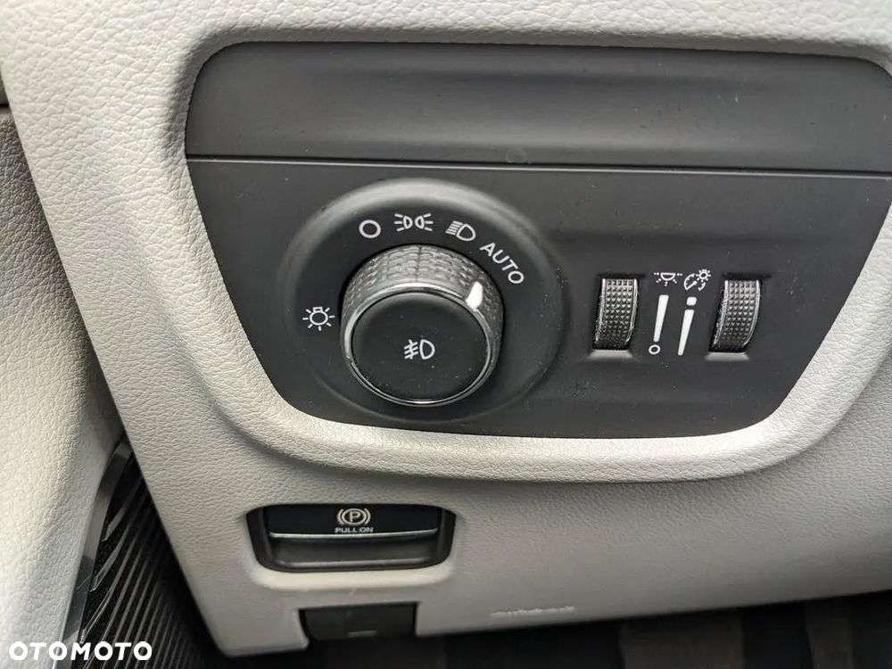 Jeep Grand Cherokee 3.6 V6 Pentastar 4WD Automatik Summit - 21