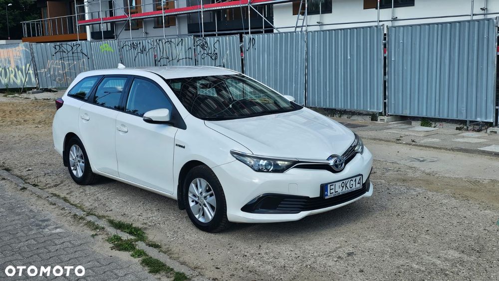 Toyota Auris Hybrid 135 Active - 9