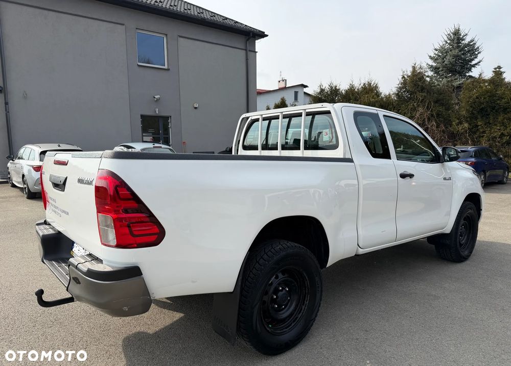 Toyota Hilux 4x4 Double Cab Duty - 5