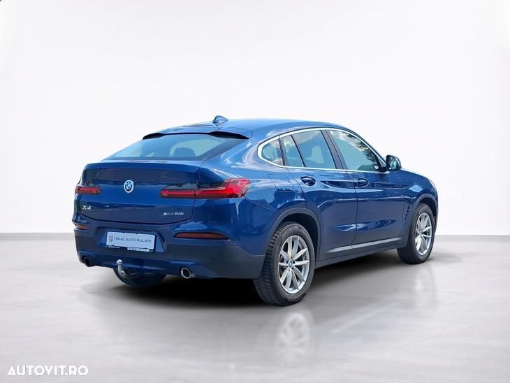 BMW X4 xDrive20i AT - 7