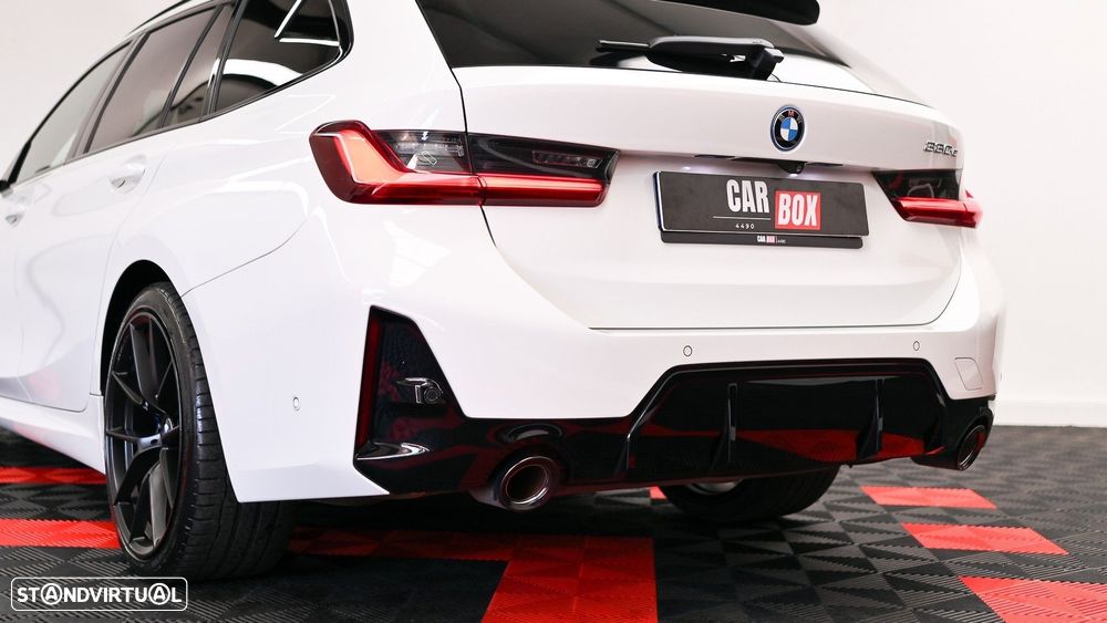 BMW 330 e Aut. M Sport - 31