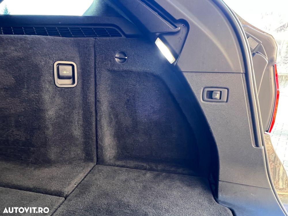 BMW Seria 5 520d Touring Aut. M Sport Edition - 25