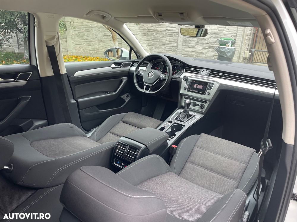 Volkswagen Passat - 22