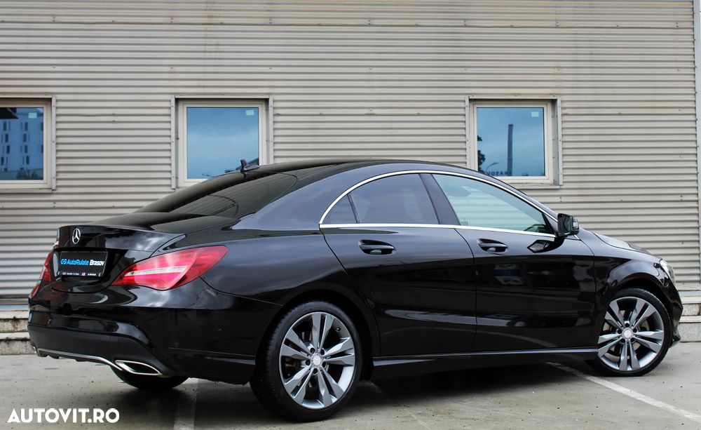 Mercedes-Benz CLA 200 (CDI) d Urban - 4