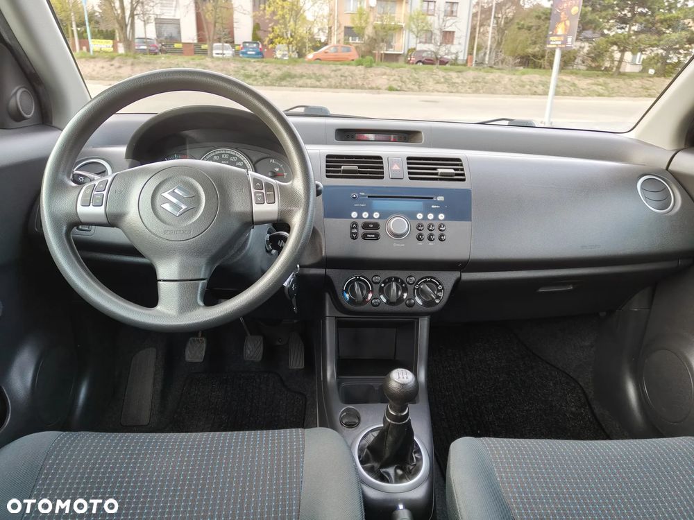 Suzuki Swift 1.5 Comfort - 16